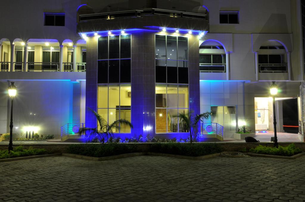 Benin Royal Hotel Cotonou Dış mekan fotoğraf