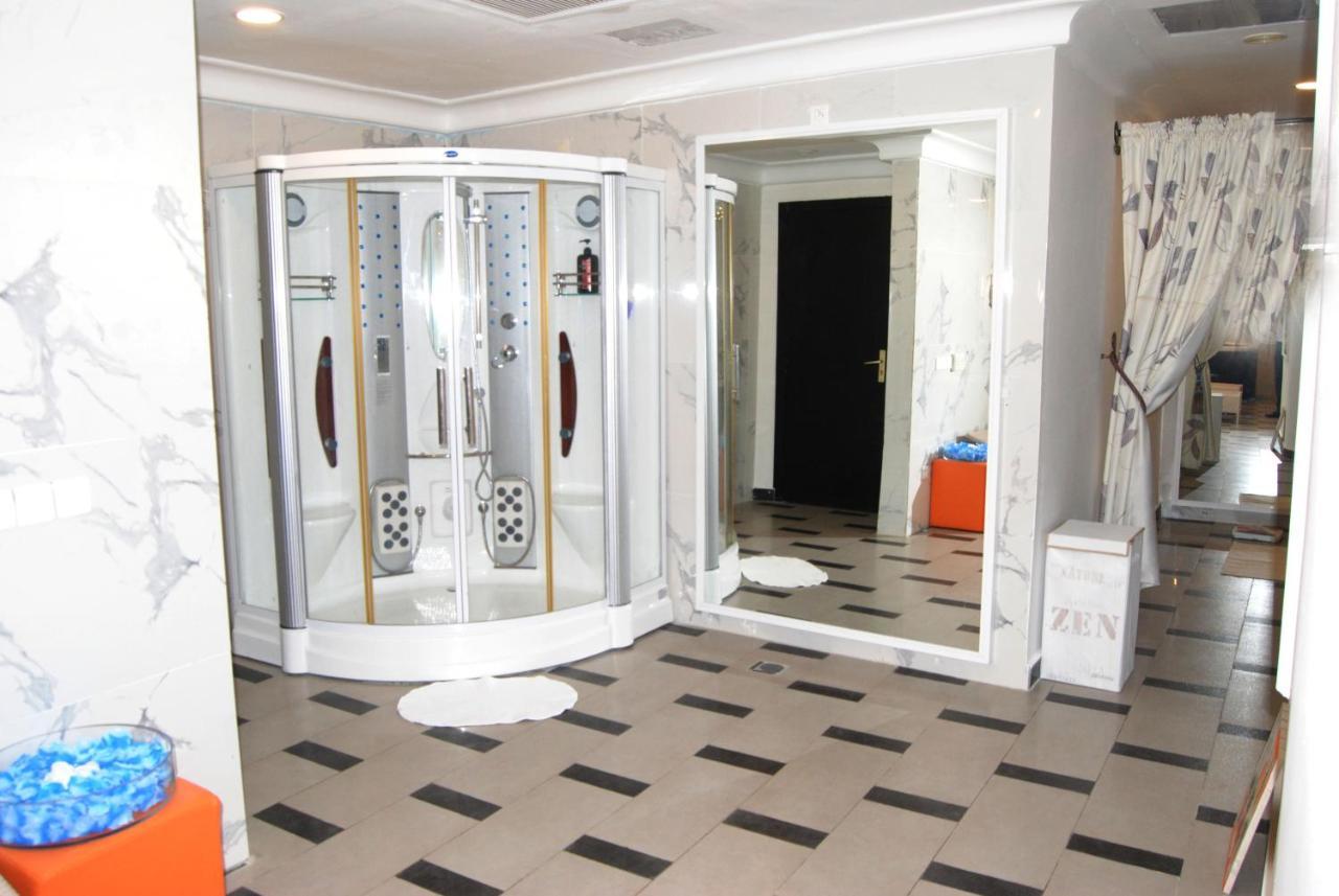 Benin Royal Hotel Cotonou Dış mekan fotoğraf